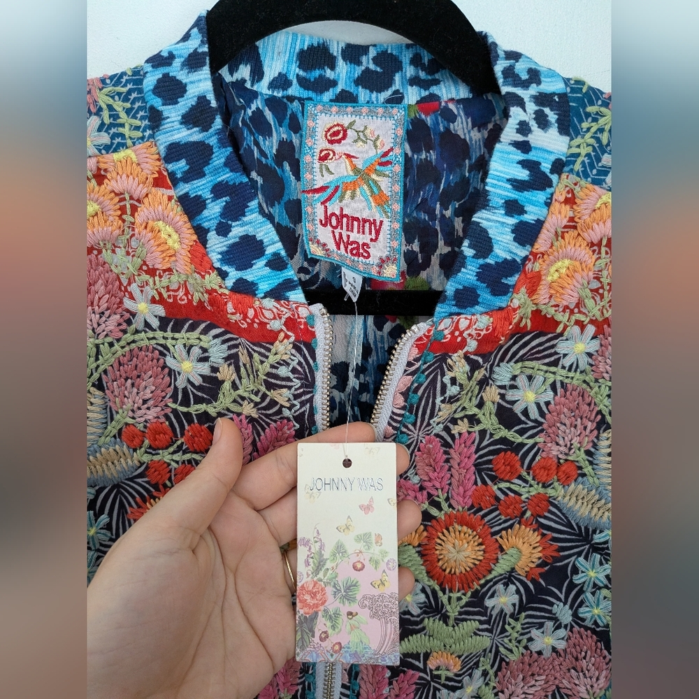 NWT Johnny Was Limited Edition Embroidered Bomber Jacket - Size S - Picture 4 of 10